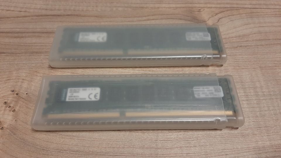 4x 8GB 2Rx8 PC3-10600R-9-13-B1 RAM Speicherriegel (32GB) in Pegnitz