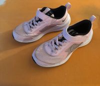 NIKE Downshifter Mädchen Schuhe Sneaker Gr. 31 wie NEU Nordrhein-Westfalen - Bedburg-Hau Vorschau