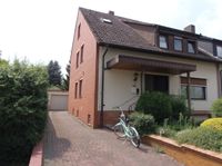 Wir freuen uns, Ihnen diese charmante 2-Zimmer-Wohnung in einem gepflegten 3-Parteienhaus in Walsrode vorstellen zu dürfen. Mit einer Wohnfläche von 82 qm eignet sich diese Wohnung ideal für Paare... Niedersachsen - Walsrode Vorschau