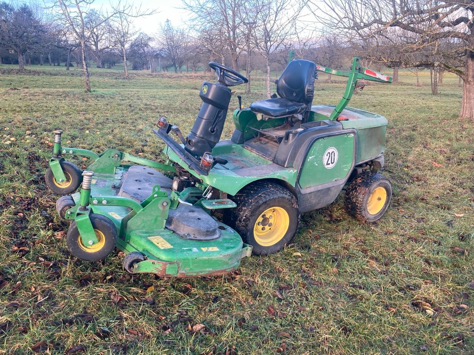 John Deere Frontmäher 1565 Allrad Diesel 72 Zoll Mulch mähwerk in Böblingen