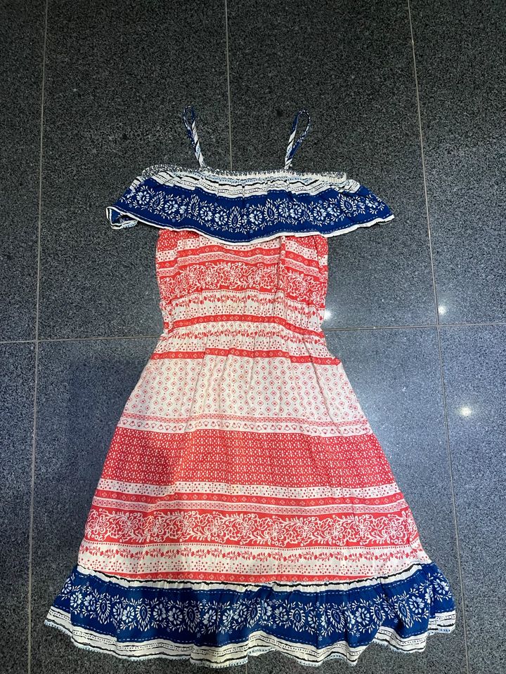 Schönes Mädchen Sommerkleid Gr.152 in Wuppertal