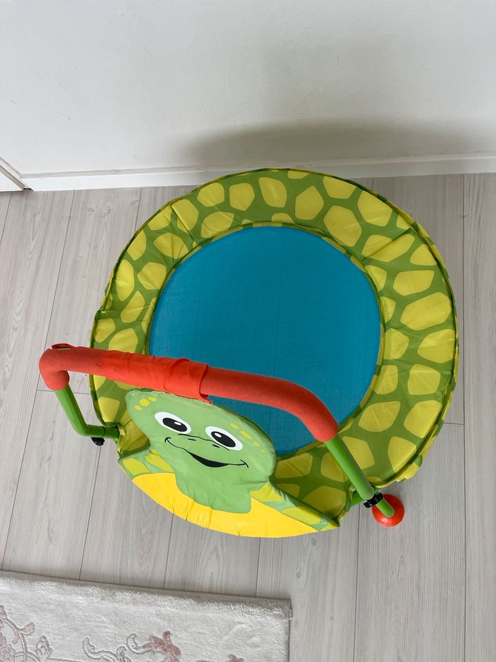 Indoor trampolin schildkröte kind kleinkind für zuhause in Berlin