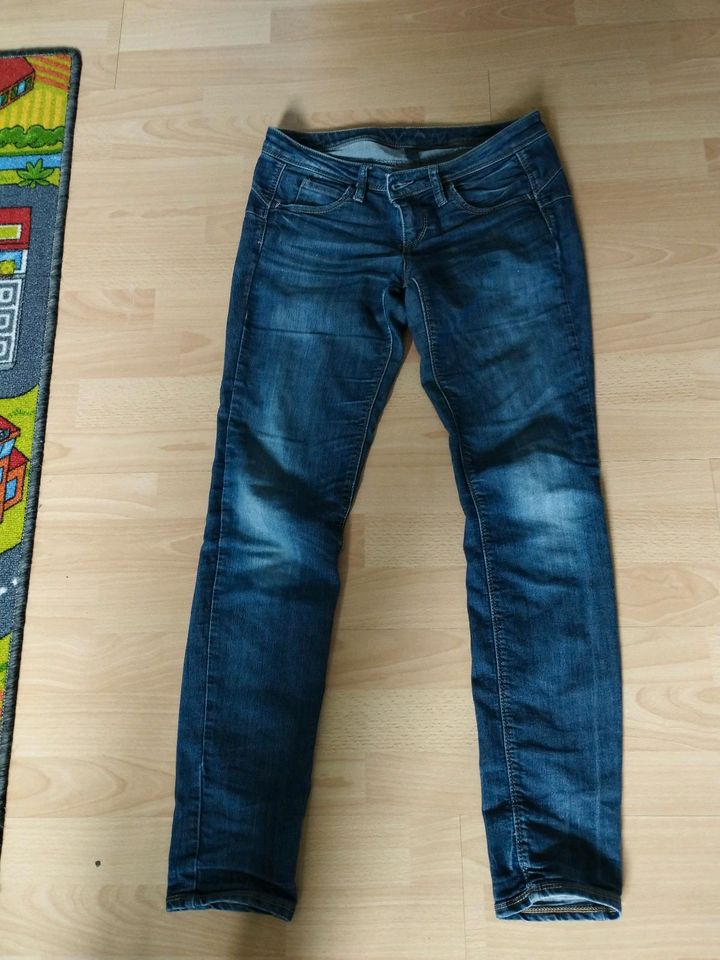 Damen Jeans in Niebüll