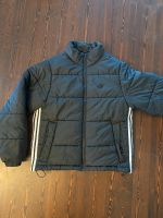 Adidas Pufferjacke Winterjacke Schwarz wie neu Gr. S Nordrhein-Westfalen - Mönchengladbach Vorschau