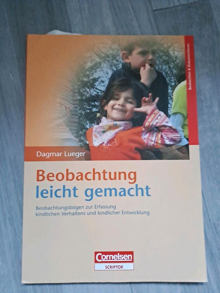 Schoenes Beobachtungsbuch in Niederau