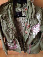 DESIGUAL 2in1 Jacke Parka Größe: 40 grün mit Kapuze Hessen - Offenbach Vorschau