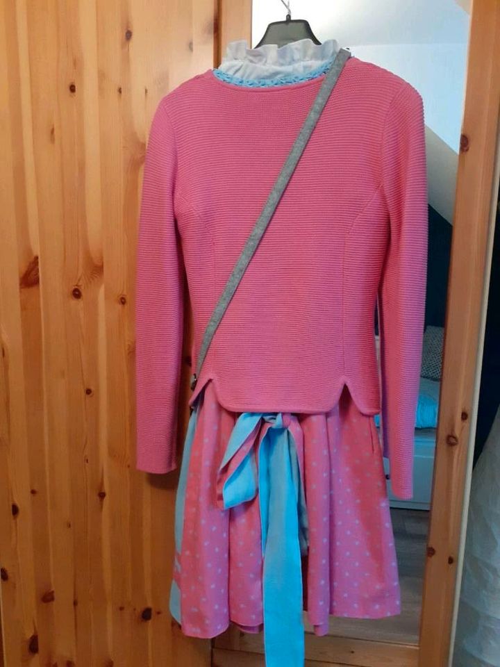 Dirndl pink blau Gr 36 German Princess Bluse Jacke Tasche Set in  Niedersachsen - Dassel | eBay Kleinanzeigen ist jetzt Kleinanzeigen