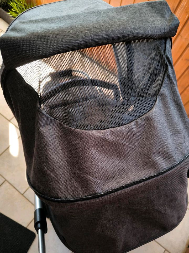 ABC Salsa 4/Emmaljunga Kinderwagen Paket in Garbsen