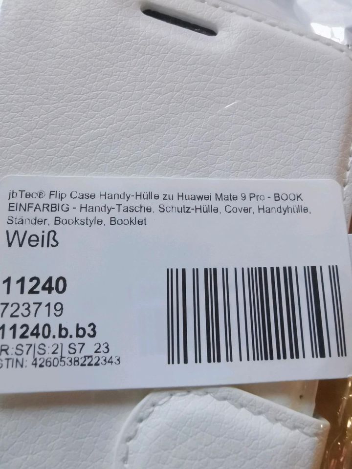 Handyhülle klappbar Huawei Mate 9 Pro weiß, neu in Oberdürenbach