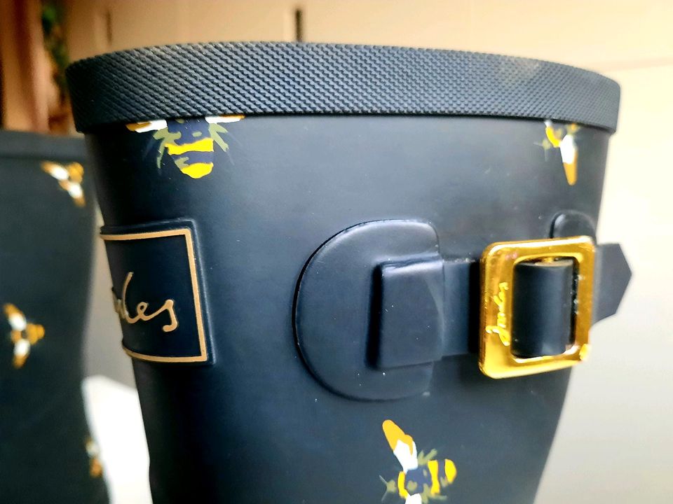 Joules Gummistiefel Molly Welly Metallic Bee schwarz halbhoch 36 in Norderstedt