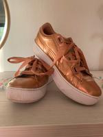 Sneaker Puma Gr.41 rosa-gold Nordrhein-Westfalen - Rheinberg Vorschau