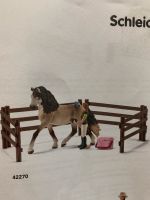 Schleich Set 42270 Andalusier mit Pferdepflegerin Bayern - Zorneding Vorschau