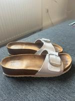Ara Schlappen Sandalen Latschen Leder 39 Niedersachsen - Bückeburg Vorschau