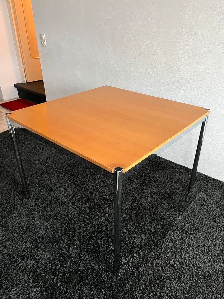 USM Haller Tisch 1x1m in Nagold