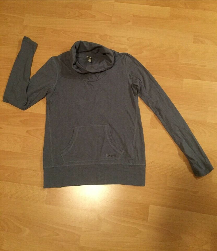 Sweatshirt Bench Pulli blau grau Pullover Shirt sportlich gr M in Weitramsdorf