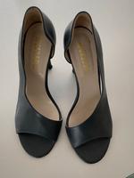 Hochwertige Sandaletten/ Pumps von Madeleine anthrazit Hessen - Groß-Zimmern Vorschau