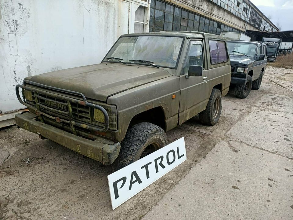 NISSAN PATROL K160 K260 TEILE SCHLACHTFEST PARTS ALLE TEILE in Görlitz