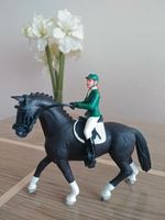 Schleich Springreiterin mit Pferd Horse Club 42358 Berlin - Charlottenburg Vorschau