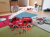 Playmobil City Action Feuerwehr - Leiterfahrzeug mit Licht  5362 Bayern - Zell Oberpf Vorschau