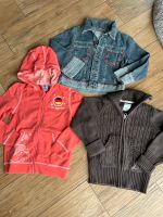 3 Jacken Jeansjacke Sweatjacke Strickjacke Gr. 122/128 H&M Kr. München - Ismaning Vorschau