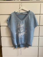 Hellblaues T-Shirt in Gr. L , New Fashion , Italia Mode. Hessen - Karben Vorschau