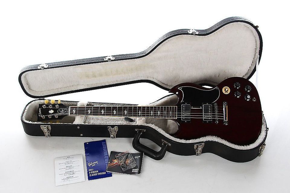 SUCHE ! Gibson SG Angus Young Signature Gitarre Zustand egal !!!! in Gemünden Westerwald