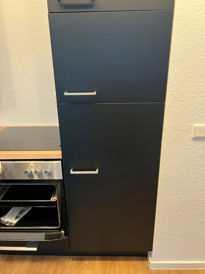 NEU Laurus Kühlschrank + Gefrierschrank in Köln