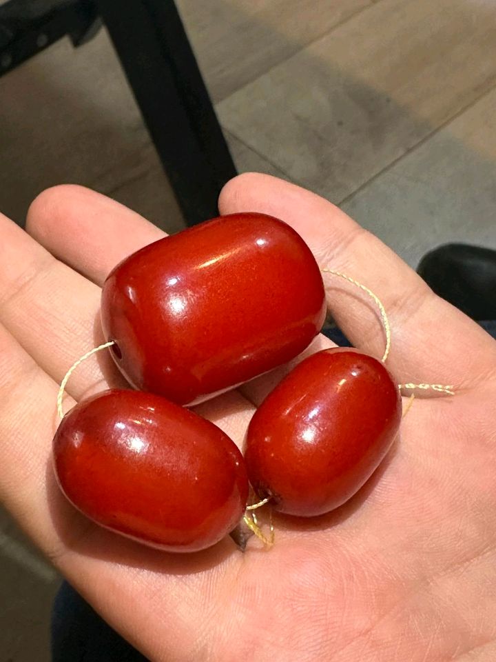 Cherry Amber Bakelite ıch suche in Winterbach