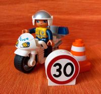Lego - Duplo "Polizei-Motorrad mit Fahrer und Zubehör" Hannover - Herrenhausen-Stöcken Vorschau
