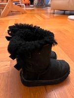 UGG mit Lammfell gefüttert Stiefel Gr 25 Schneestiefel Altstadt-Lehel - München/Lehel Vorschau