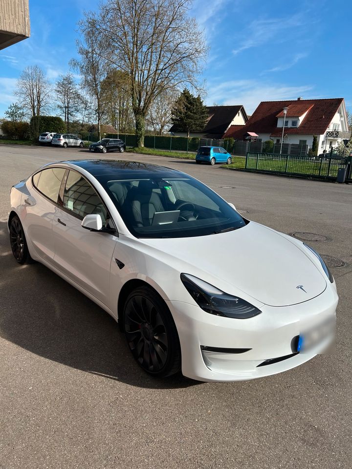Tesla Model 3 Performance Garantie 2031 - MwSt 19% in Bermatingen