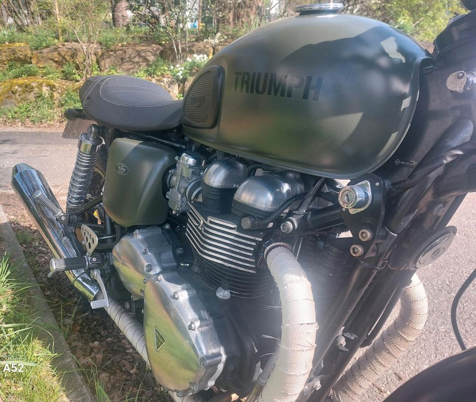 Triumph Thruxton Caferacer! in Tübingen