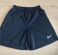 Kinder Nike Shorts Kurze Hose Gr.158 XL Bonn - Beuel Vorschau