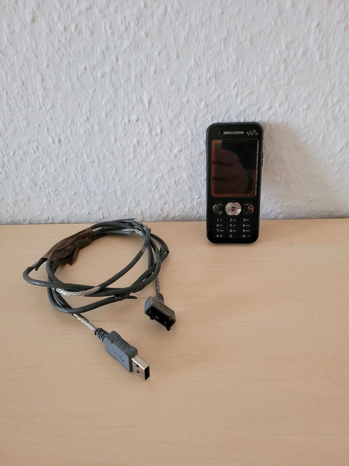 Sony Ericsson W890i Handy Telefon Smartphone Gerät Ladekabel Son in Berlin