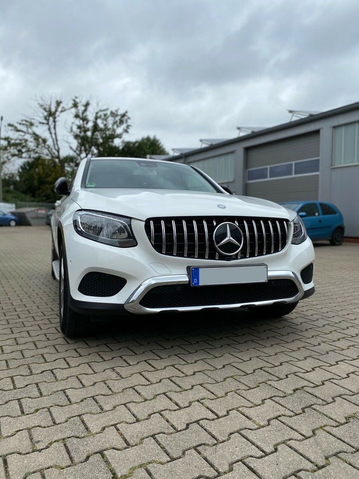 Umbau Panamericana GT Grill Mercedes X253 W205 S205 w118 w213 in Dinslaken