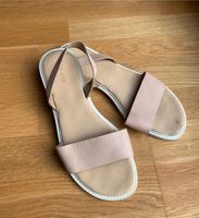 PIER ONE Sandalen Leder Nude Beige Rosé Creme weiß Gr 39 Hessen - Rodgau Vorschau