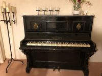 Klavier von „Zeitter und Winkelmann“ - zu verschenken Hessen - Wiesbaden Vorschau