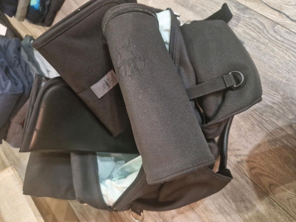 Wickeltasche mit Zubehör von Lässig in Bersenbrück