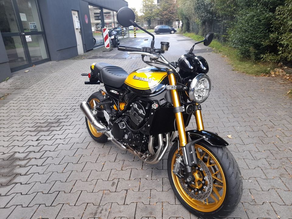 Kawasaki Z 900 RS SE in Düsseldorf