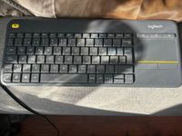 Logitech Tastatur mit touchpad Hessen - Marburg Vorschau