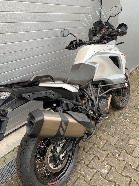 KTM 1290Super-Advent in Würselen