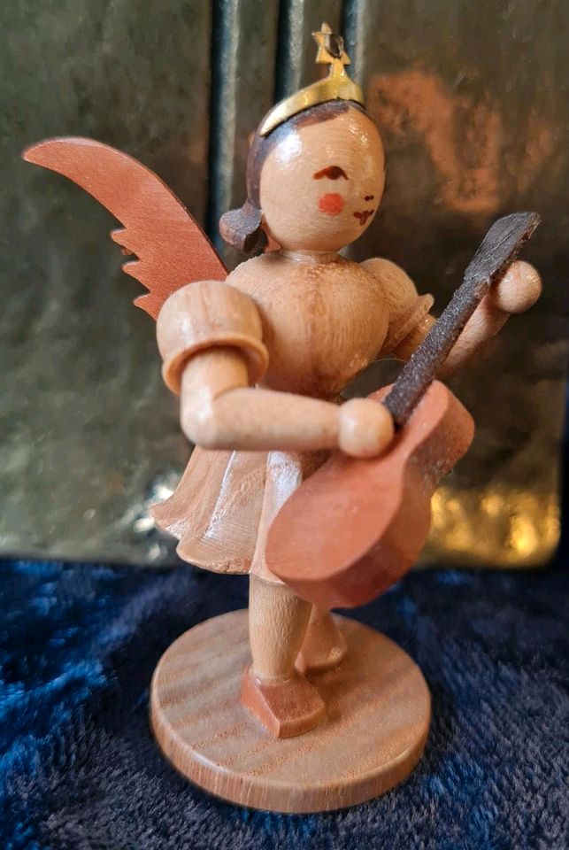 Engel Musiker Figur mit Gitarre, Erzgebirge, Weihnachten in Remscheid