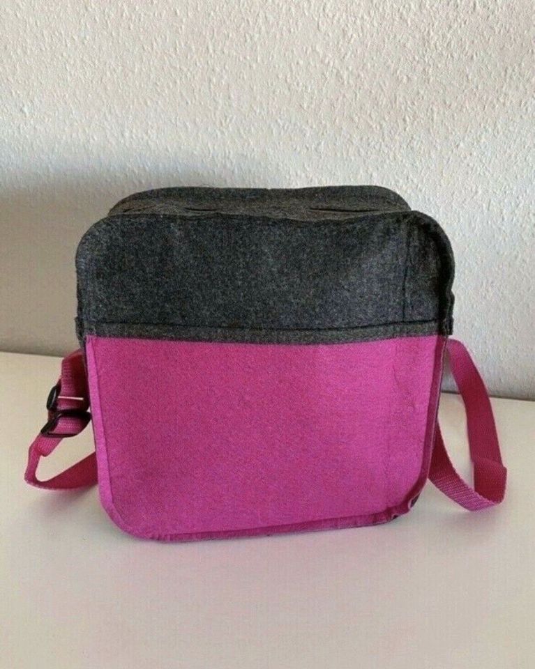 Handtasche / Umhängetasche / Tasche pink grau in Hanau