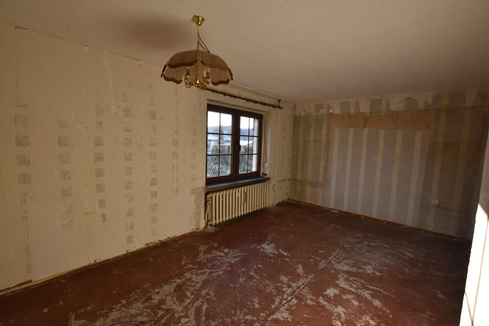 Zweifamilienhaus mit separater Ferienwohnung in Krina zu verkaufen! in Muldestausee