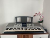 Yamaha Keyboard PSR E323 gut erhalten Baden-Württemberg - Magstadt Vorschau