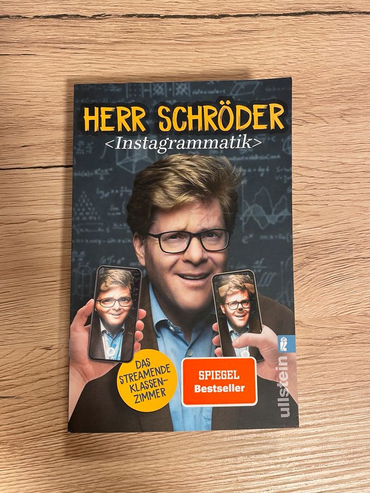 Buch Herr Schröder Instagrammatik Lehrer Schule NEU in Laupheim
