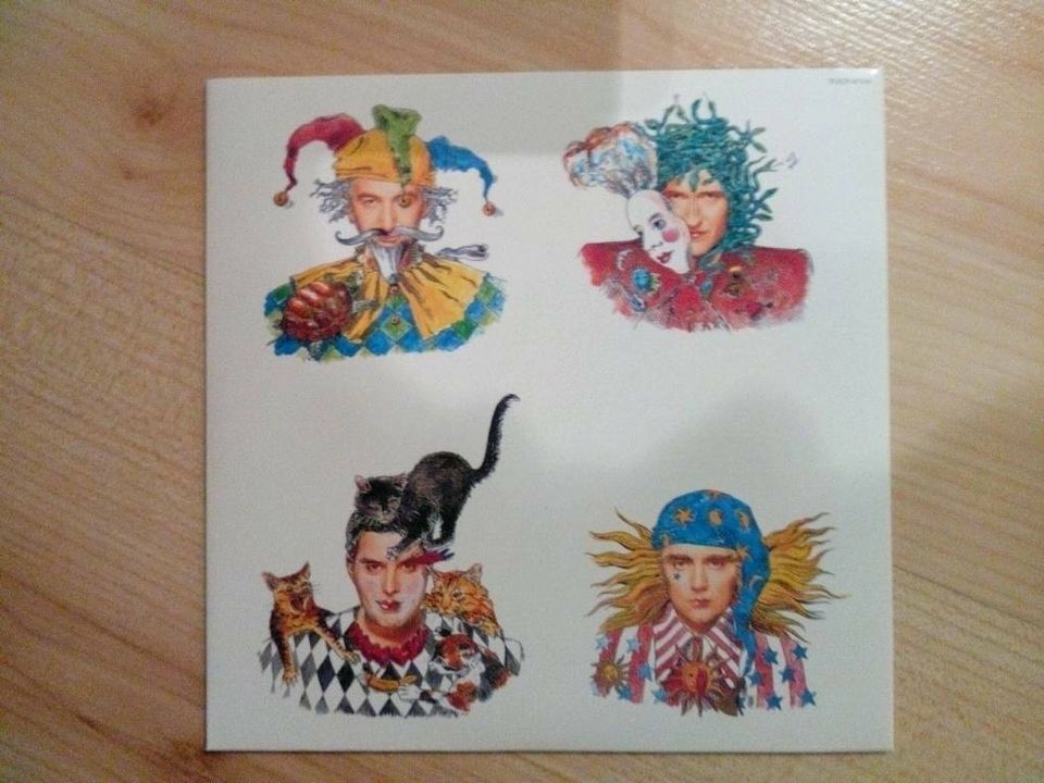 Queen ‎– Innuendo (Japan Paper Sleeve CD)Wie Neu/Neu in Wolfen