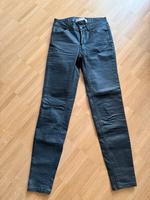 Zara Hose beschichtet schwarz Art Leder Optik 34 Altstadt-Lehel - München/Lehel Vorschau