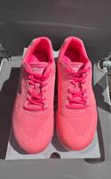 Skechers Damen in Sommerfarbe Kreis Pinneberg - Holm Vorschau