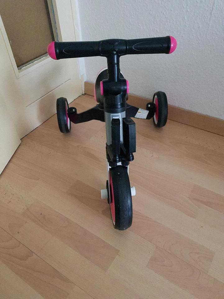 KORIMEFA 4 in 1 Fahrrad, Laufrad, Dreirad, Zweirad mit Pedalen in Berlin